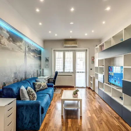 New York Apartment *